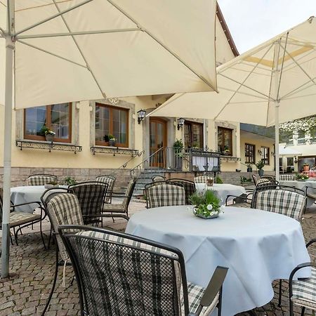 Hotel Gasthof Krone Niederstetten Экстерьер фото